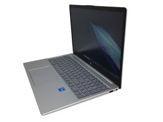 pc portatil hp ht7902