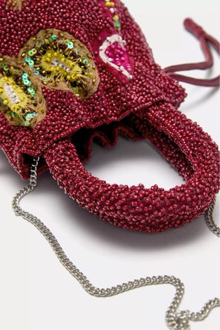 Bolso bombonera abalorios frutas