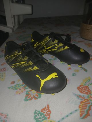 Botas de fútbol infantil 