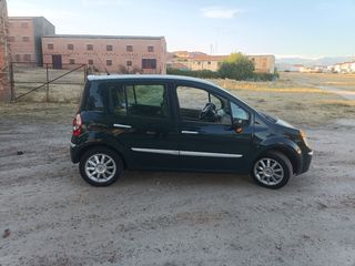 Renault Modus 2005