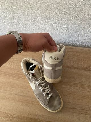 Nike Blazer 77’ Wolf Grey
