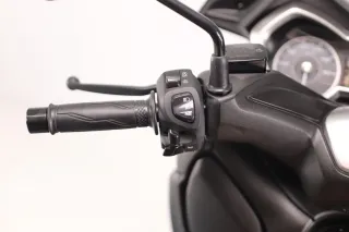 YAMAHA X-Max 125 2023