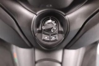 YAMAHA X-Max 125 2023