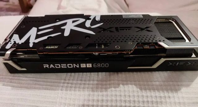 XFX SPEEDSTER MERC319 AMD Radeon RX 6800