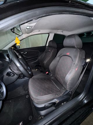 Asientos Seat Ibiza Bocanegra