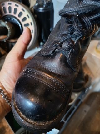 Anfibi n.37 punta in ferro