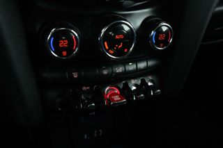 MINI Cooper Cooper S
