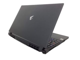 pc portatil gigabyte aourus