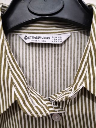 Camisa rayas verde Stradivarius Talla XS