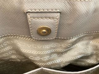 Bolso original  Prada Gris 