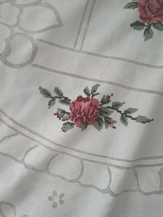 Mantel  de mesa  comedor  140×260 +8 servilletas
