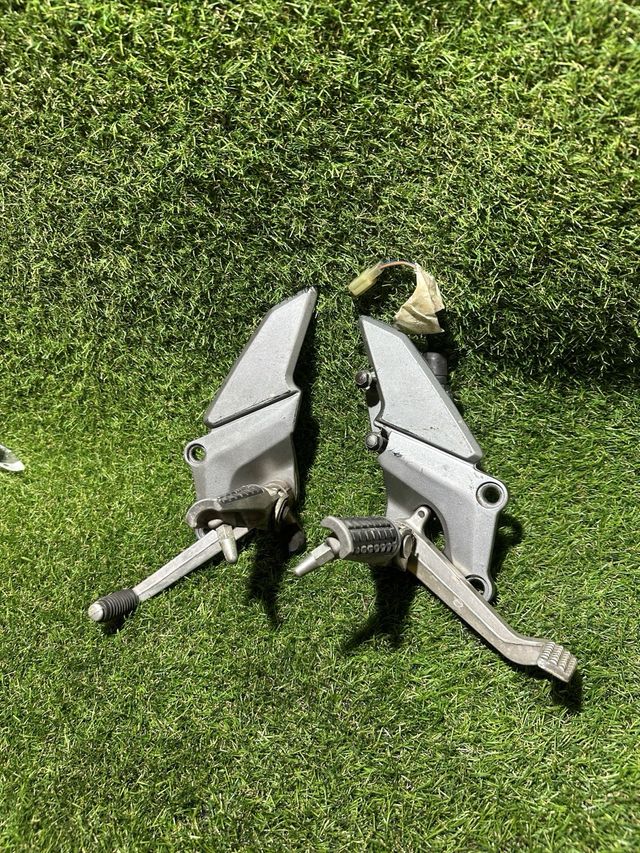 Estriberas Freno Kawasaki ZZR 600