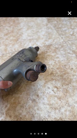 Llave de impacto neumática YAIM