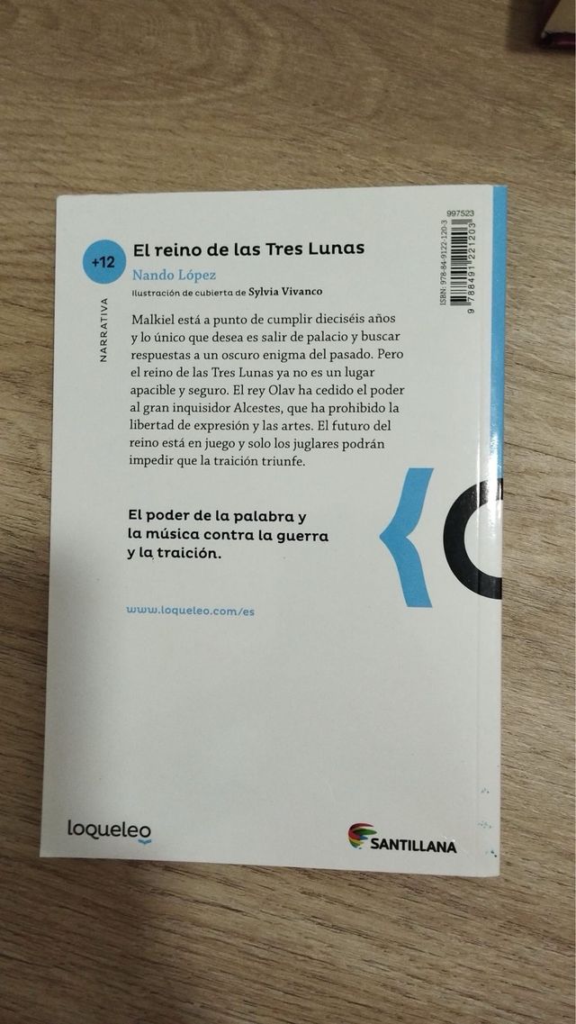 El reino de las Tres Lunas