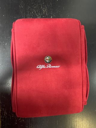 Reposabrazos Alfa Romeo Rojo
