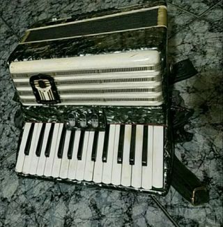 Acordeón guerrini