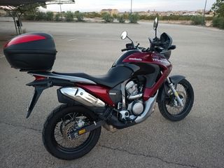 Honda Transalp 700