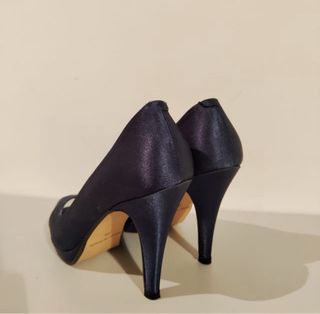 Zapatos de tacón fiesta raso azul marino