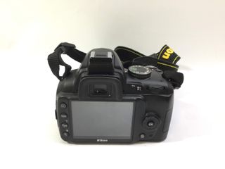camara digital reflex nikon d3000