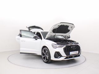 AUDI Q3 AUDI Q3 SPORTBACK BLACK LINE EDITION 35 TDI 110(150) KW(CV) S TRONIC