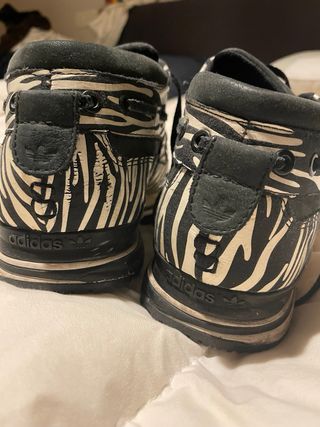 Adidas ZX Boat Cebra Sneakers