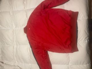 Cazadora bomber Ecko Unltd roja y azul