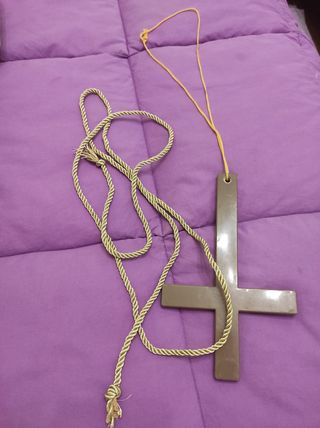 Disfraz Halloween adulto con capucha