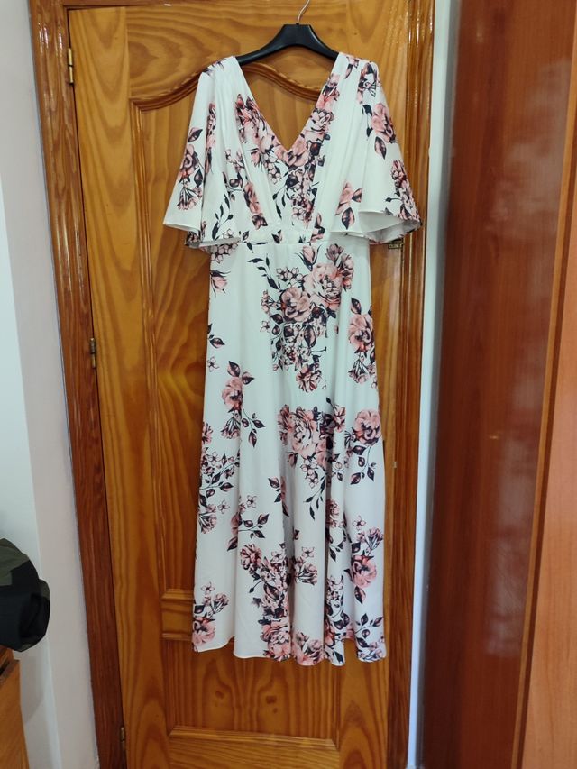 Vestido largo floral rosa y blanco
