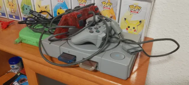 PlayStation + Cables & mando oficial último precio