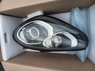 Faros delanteros Porsche Cayenne.