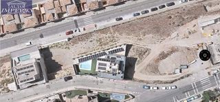 Solar en venta en Bola de Oro - Serrallo en Granada