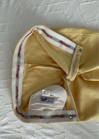 Pantalón de montar amarillo