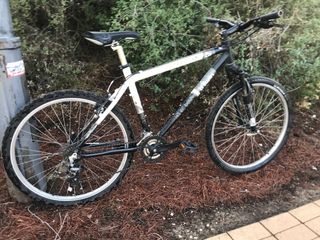 Bicicleta Btwin Rockrider, Unisex rod 26”