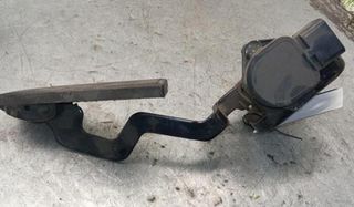 Pedal del acelerador jeep 52079216 cherokee 42984