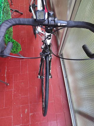 Bicicleta de carretera Devron