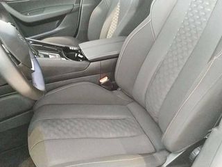 Peugeot 508 5P HYBRID 225 e-EAT8 Active Pack