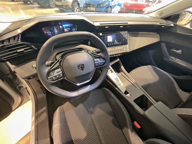 Peugeot 308 5P BlueHDi 130 S&S EAT8 Active