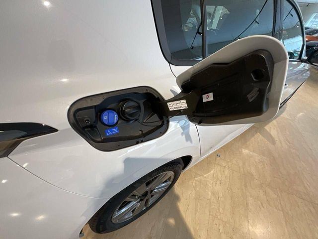 Peugeot 308 5P BlueHDi 130 S&S EAT8 Active