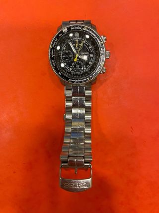 Reloj Seiko Cronógrafo Negro y Plateado