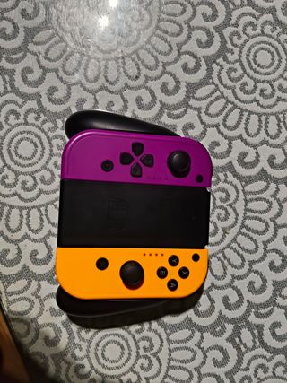 Mandos Joy-Con Para Nintendo Switch Naranja y Mora