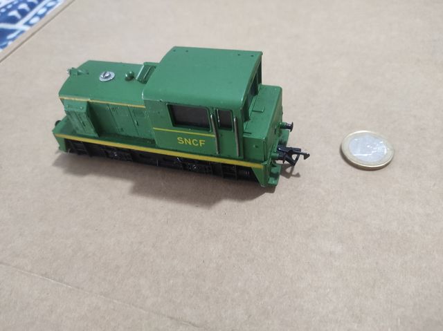 Locomotora Mehano HO