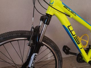 Bicicleta Montaña CUBE Amarillo