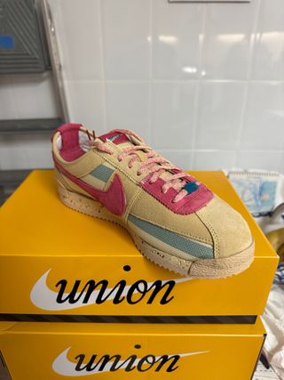 Nike Cortez x Union Beige/Rosa