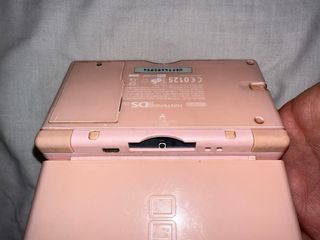 Nintendo DS Lite Rosa botón de encendido roto