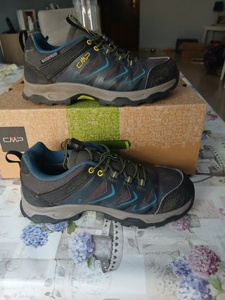 Zapatillas senderismo CMP niño impermeables