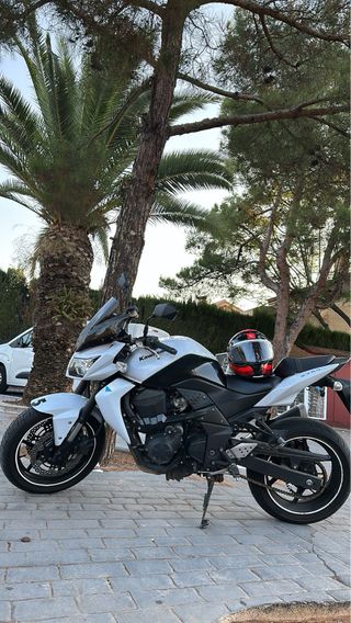 Kawasaki Z750