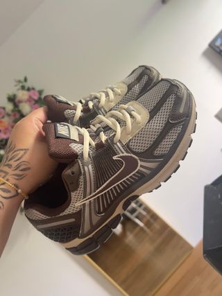 Nike Vomero 5 Marrón/Gris
