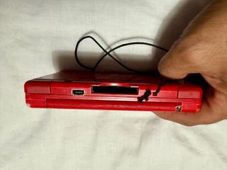 Nintendo DS Roja funciona perfectamente 