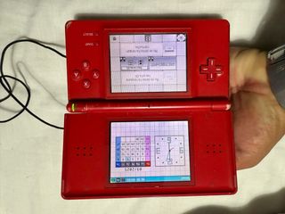 Nintendo DS Roja funciona perfectamente 