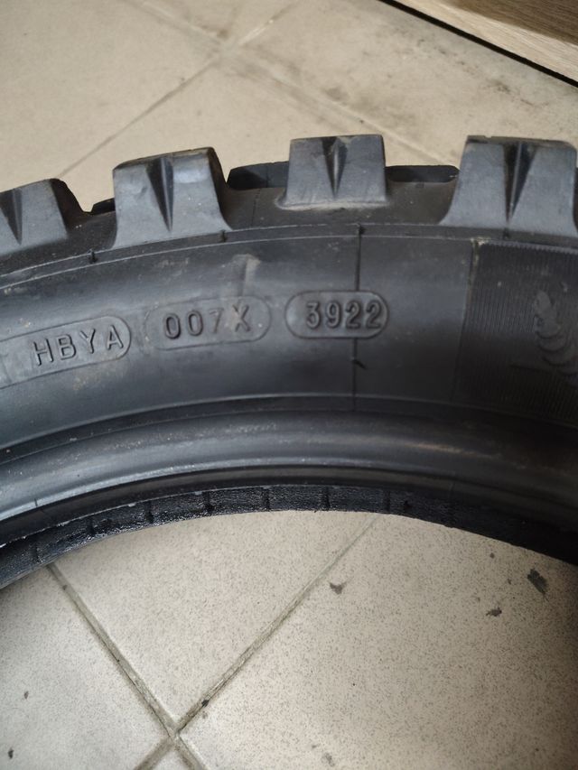 2 Neumáticos Michelin Desert Race 140/80-18